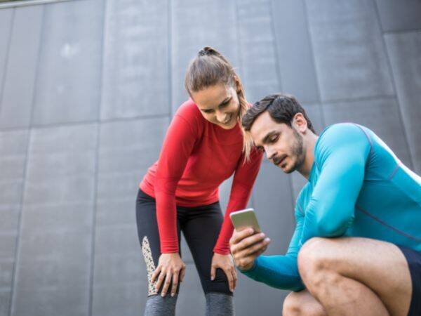 Aplikacje fitness, które pomogą Ci osiągnąć swoje cele treningowe